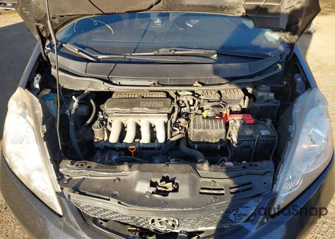 2011 Honda Fit Sport z USA, uszkodzony, nr VIN JHMGE8H64BC002499